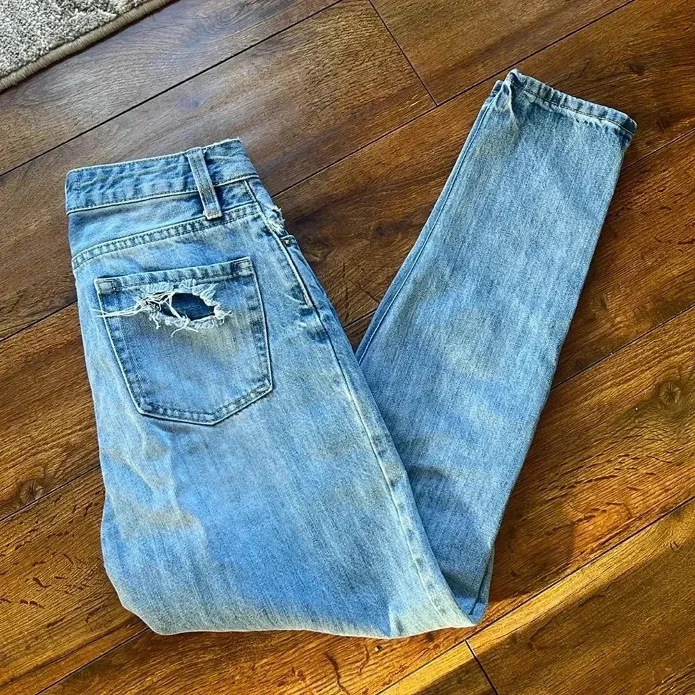 Angel Kiss High Rise Jeans​ - Picture 2 of 9
